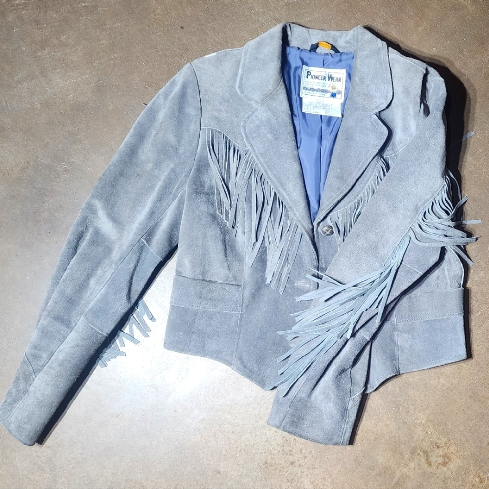 Pioneer wear leather fringe jacket
